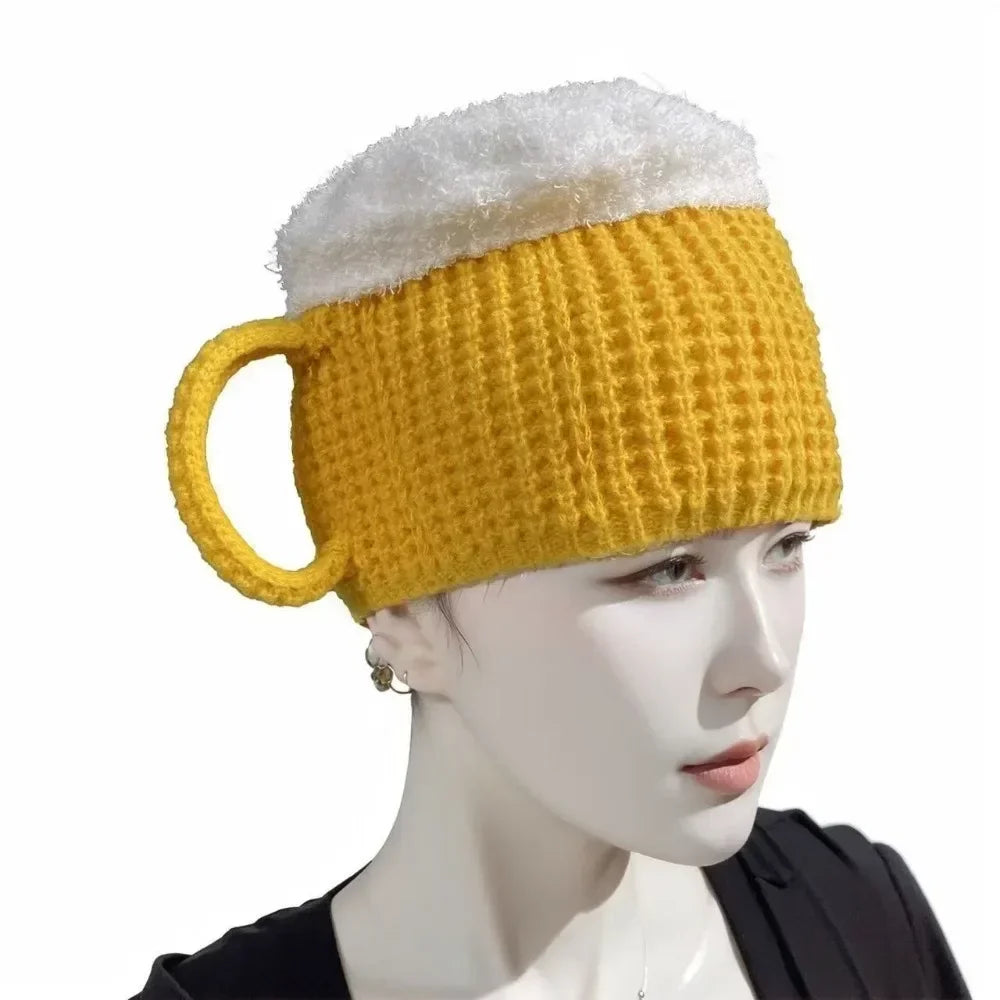 🍺🧢 3D Beer Mug Beanie Hat – Funny Knitted Unisex Winter Cap (Autumn/Winter)