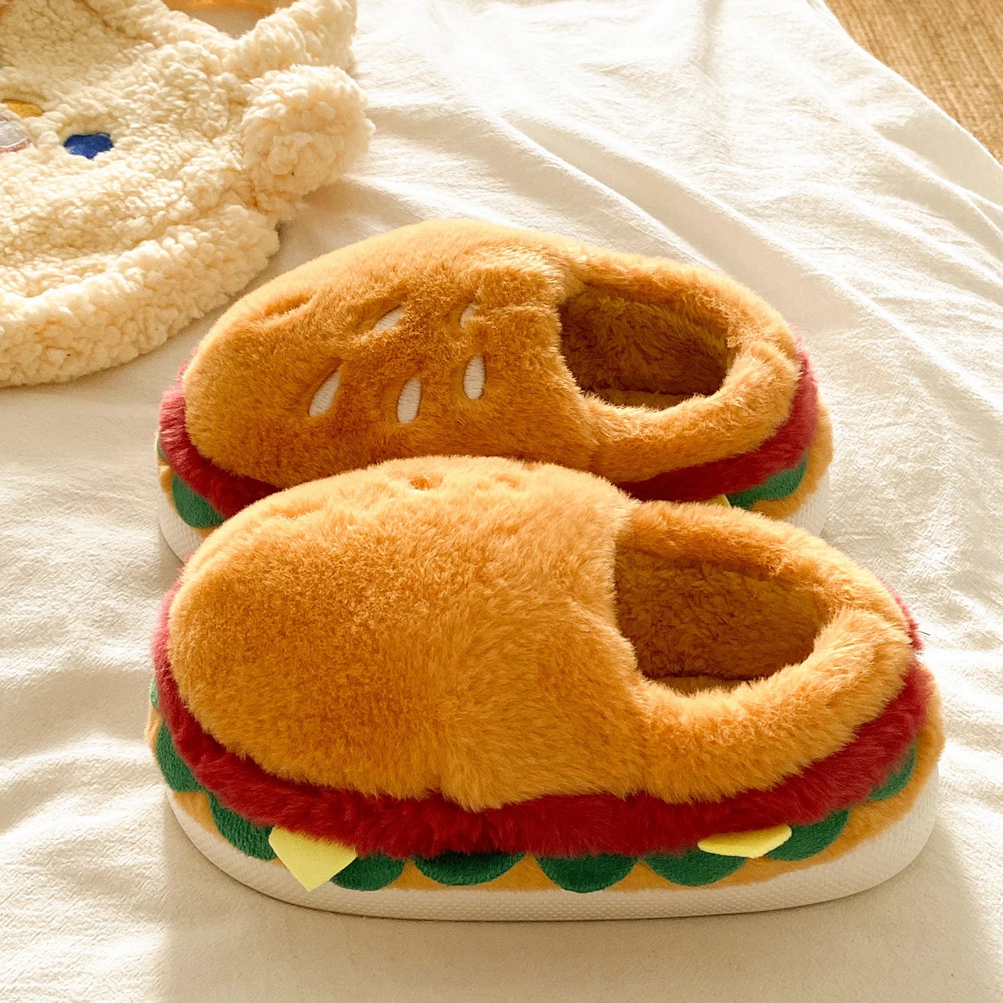 🍔🥿 Hamburger Slippers – Super Soft Cozy Home Slippers (Funny Food Design)